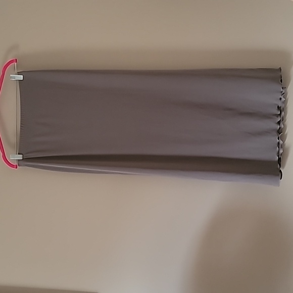 Reformation Helen Knit Two piece set in Taupe - Picture 6 of 8